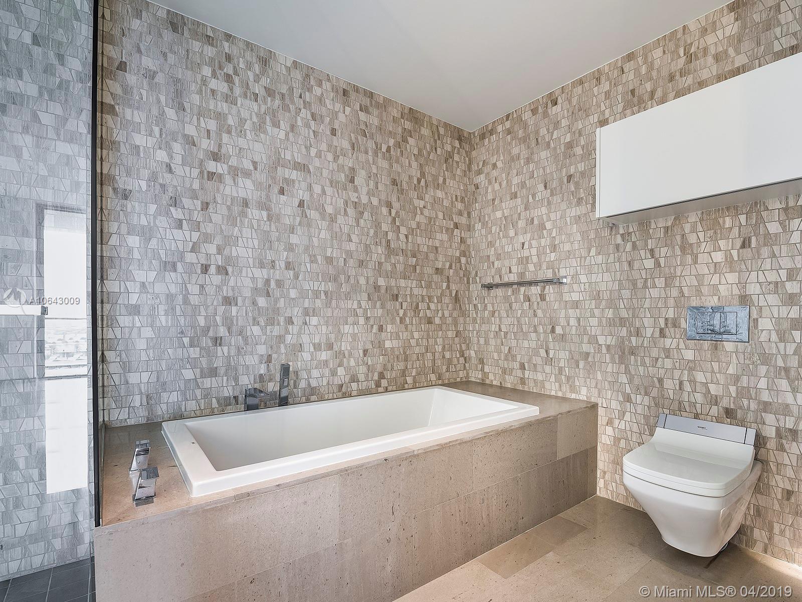 RISE Brickell City Centre - Residential Lease