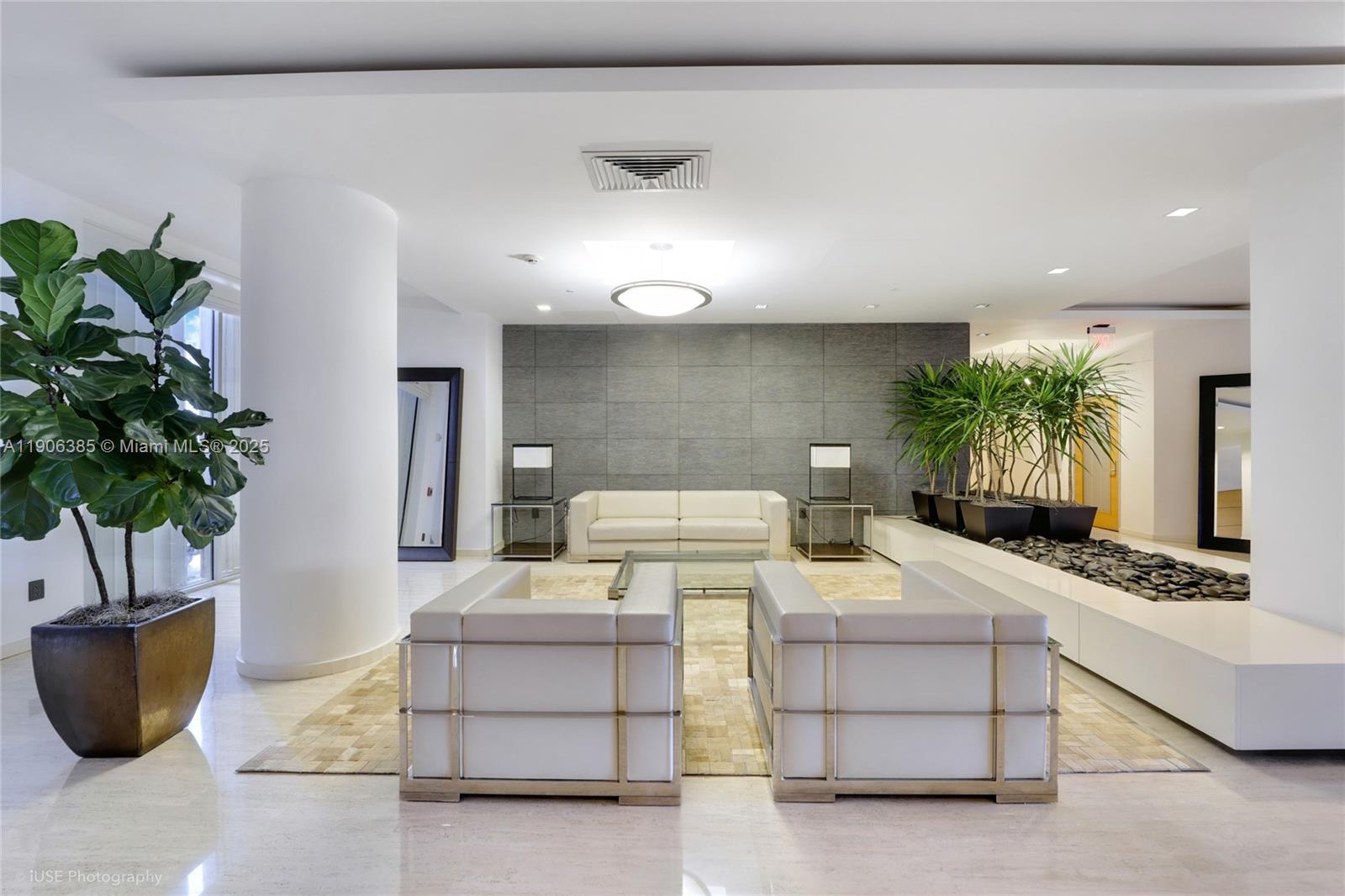 CASA DEL MAR CONDO - Residential Lease