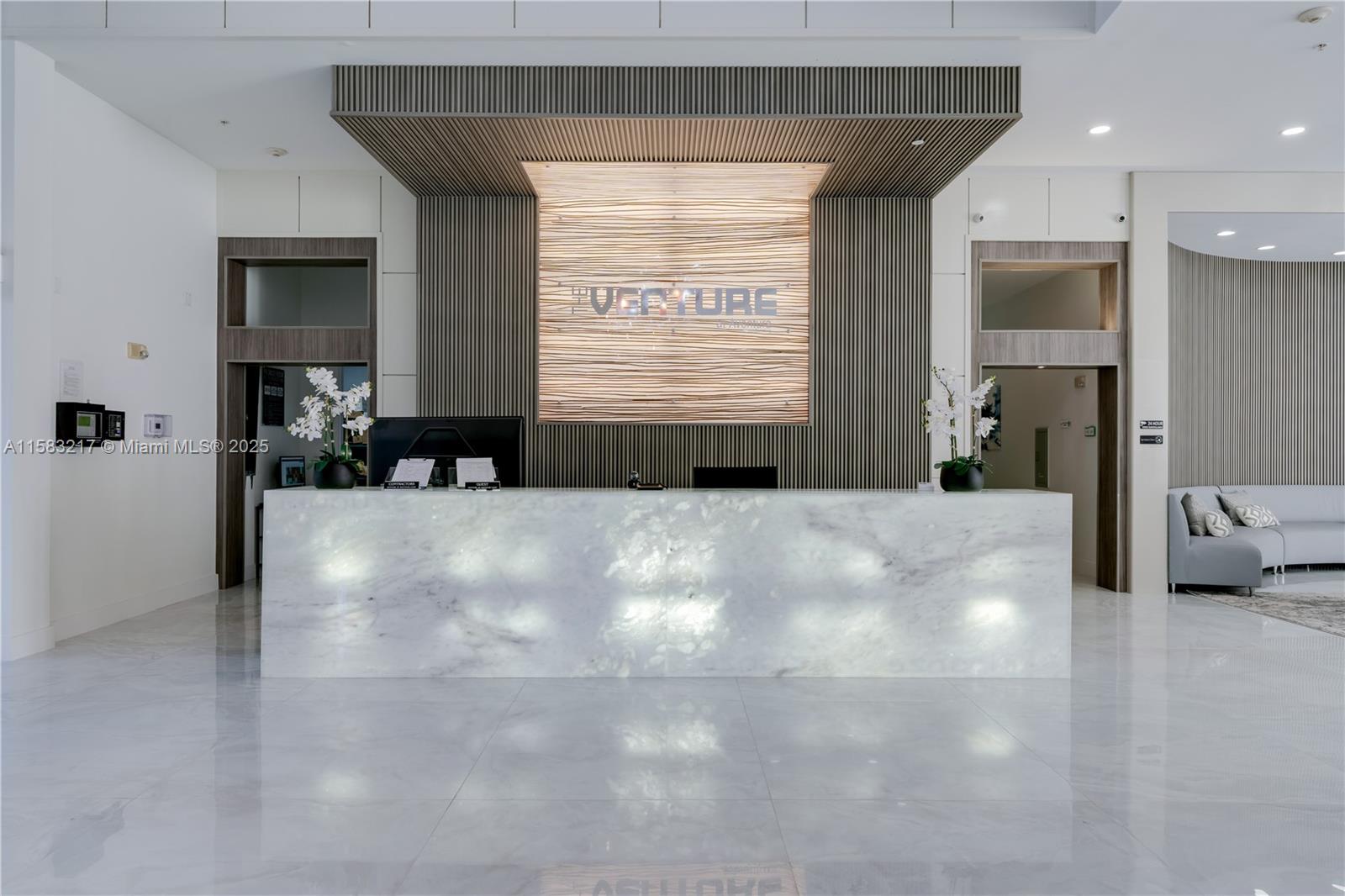 VENTURE AT AVENTURA EAST - Residential