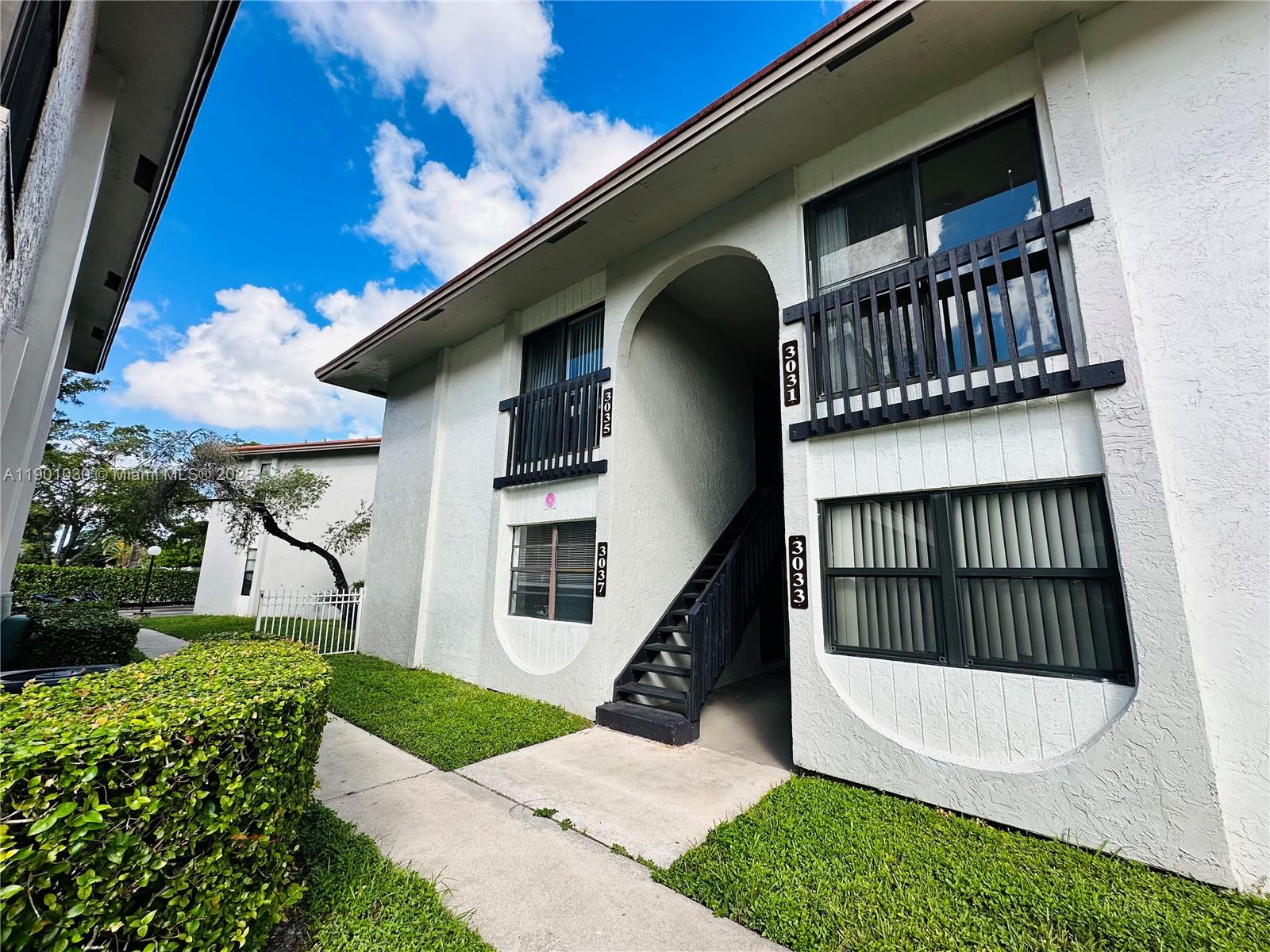 CYPRESS TRACE CONDO - Residential Lease