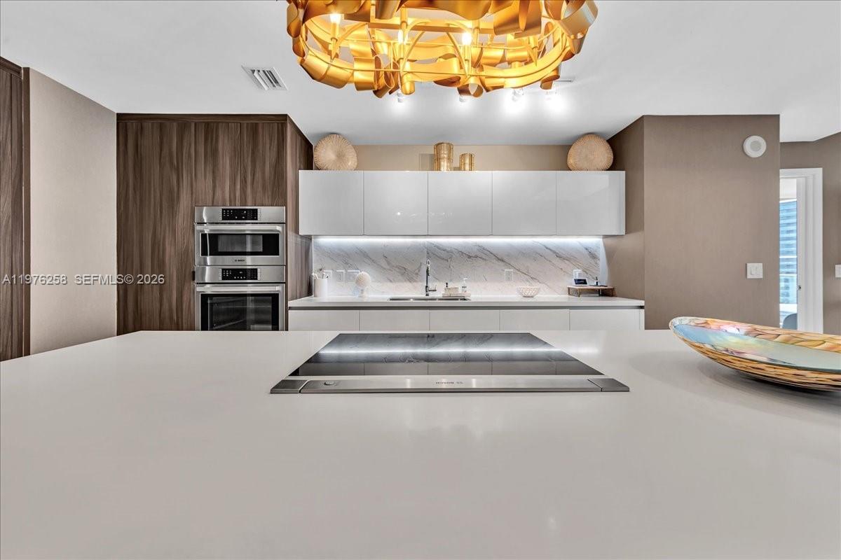 PARAMOUNT MIAMI WORLDCENT - Residential