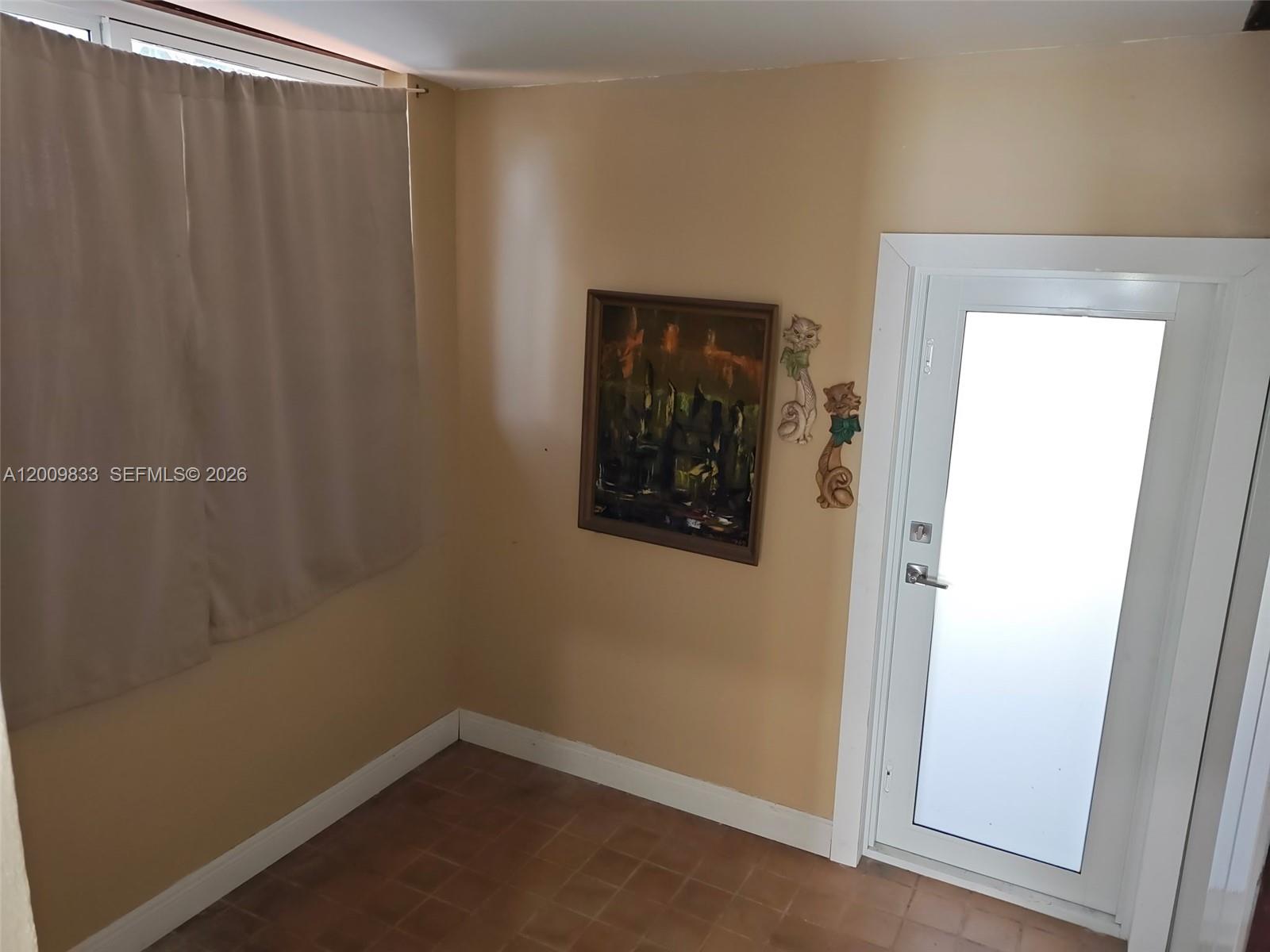 LAWNDALE 4TH ADDN - Residential Lease