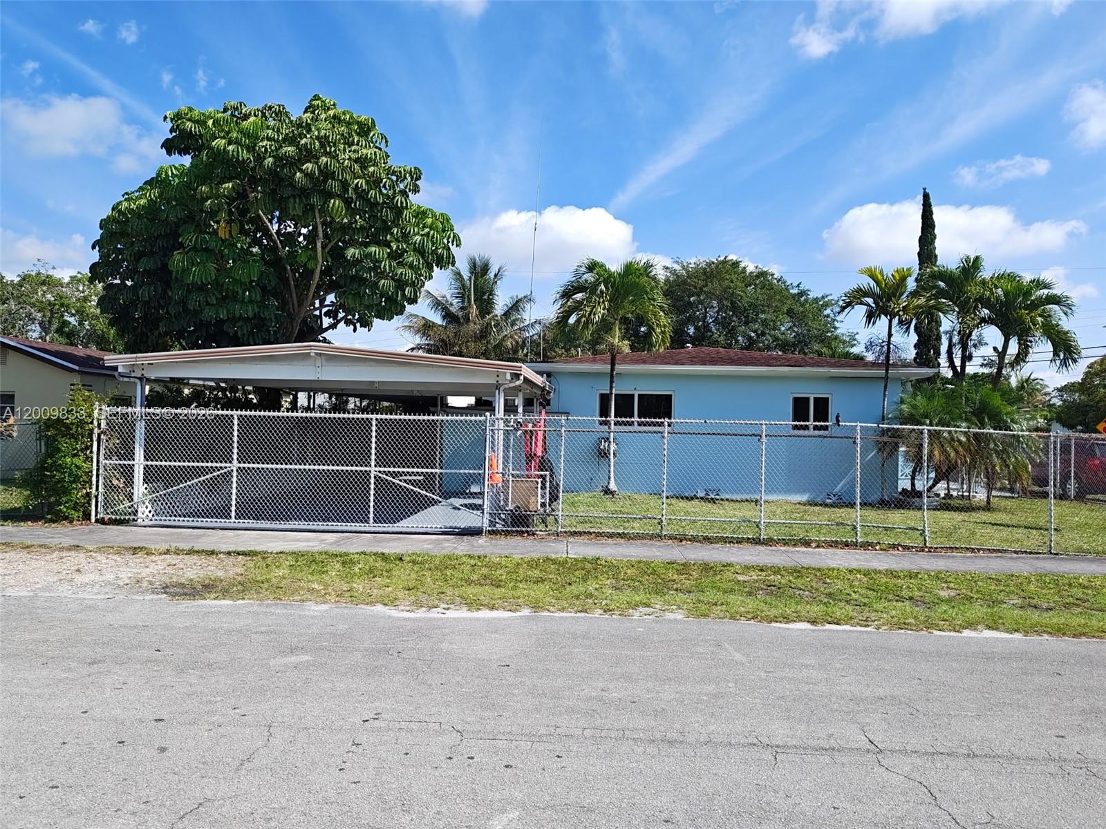 LAWNDALE 4TH ADDN - Residential Lease