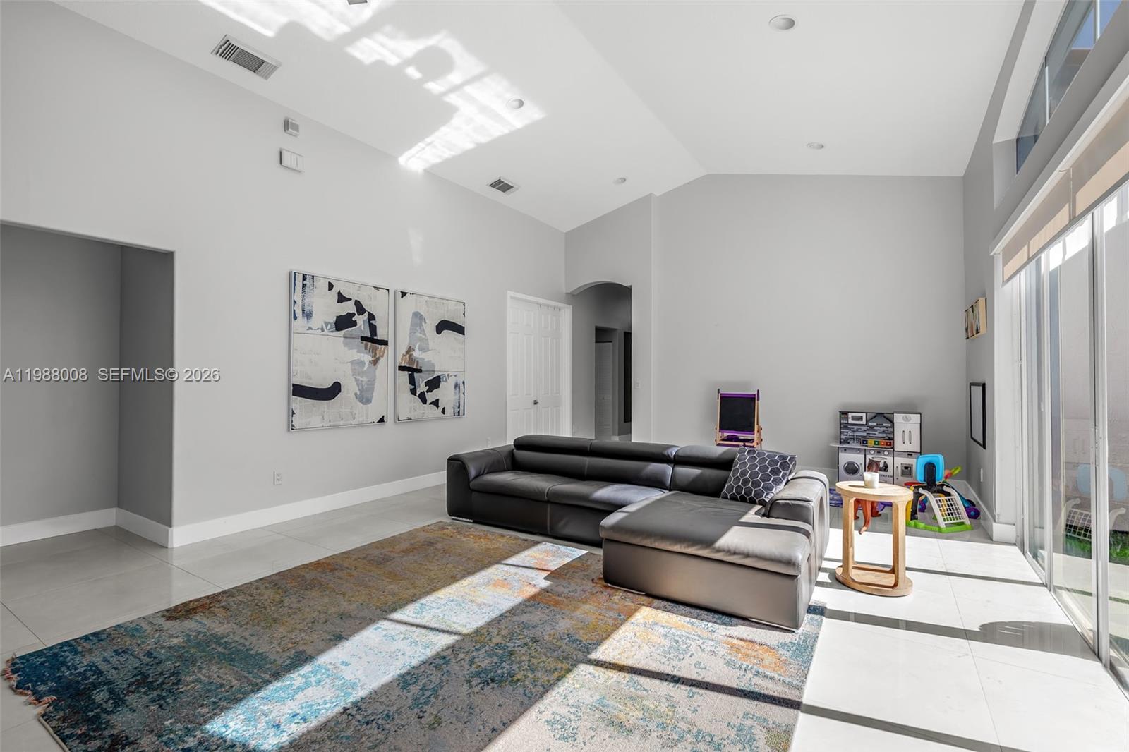 SUNSET LAKES PLAT ONE - Residential