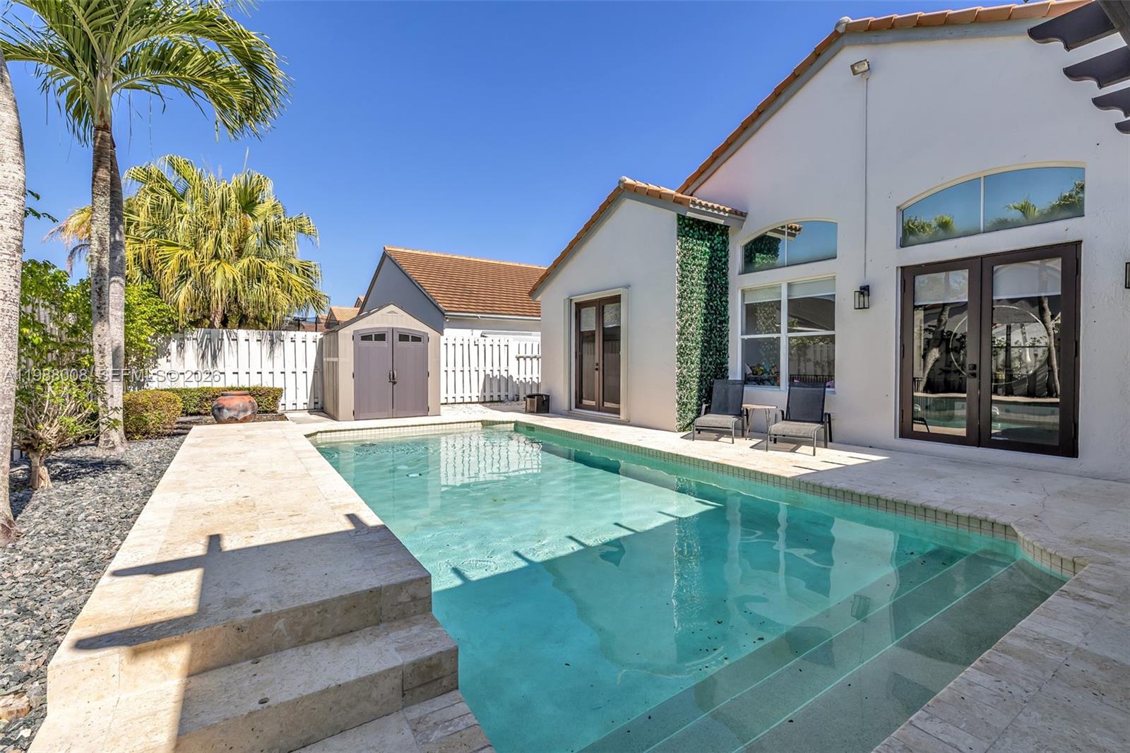 SUNSET LAKES PLAT ONE - Residential