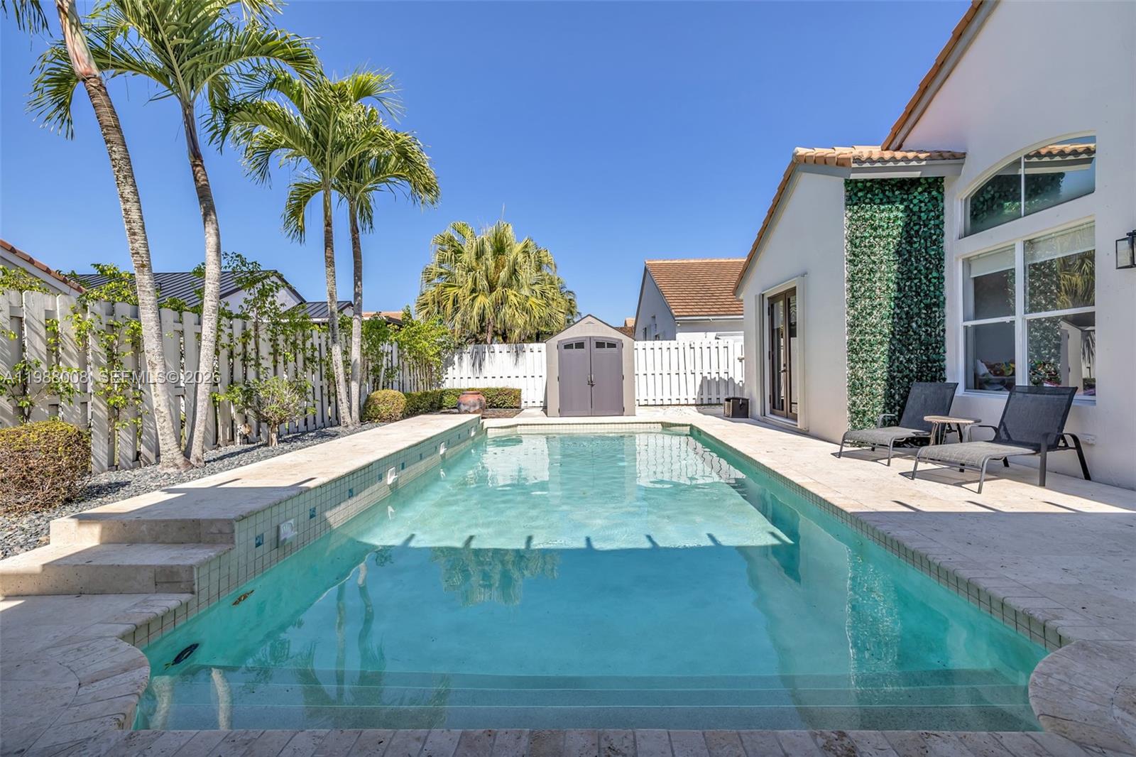 SUNSET LAKES PLAT ONE - Residential