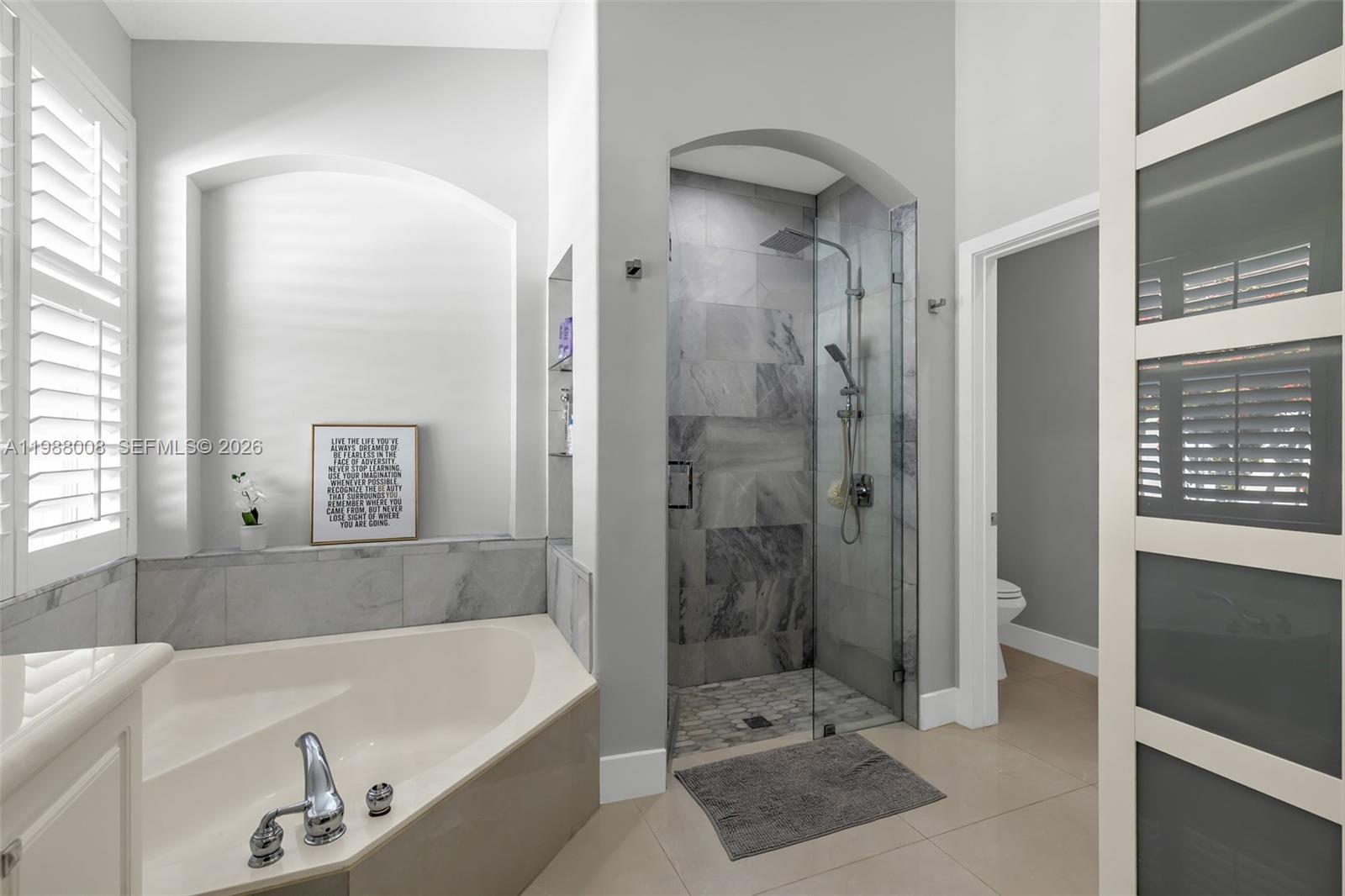 SUNSET LAKES PLAT ONE - Residential