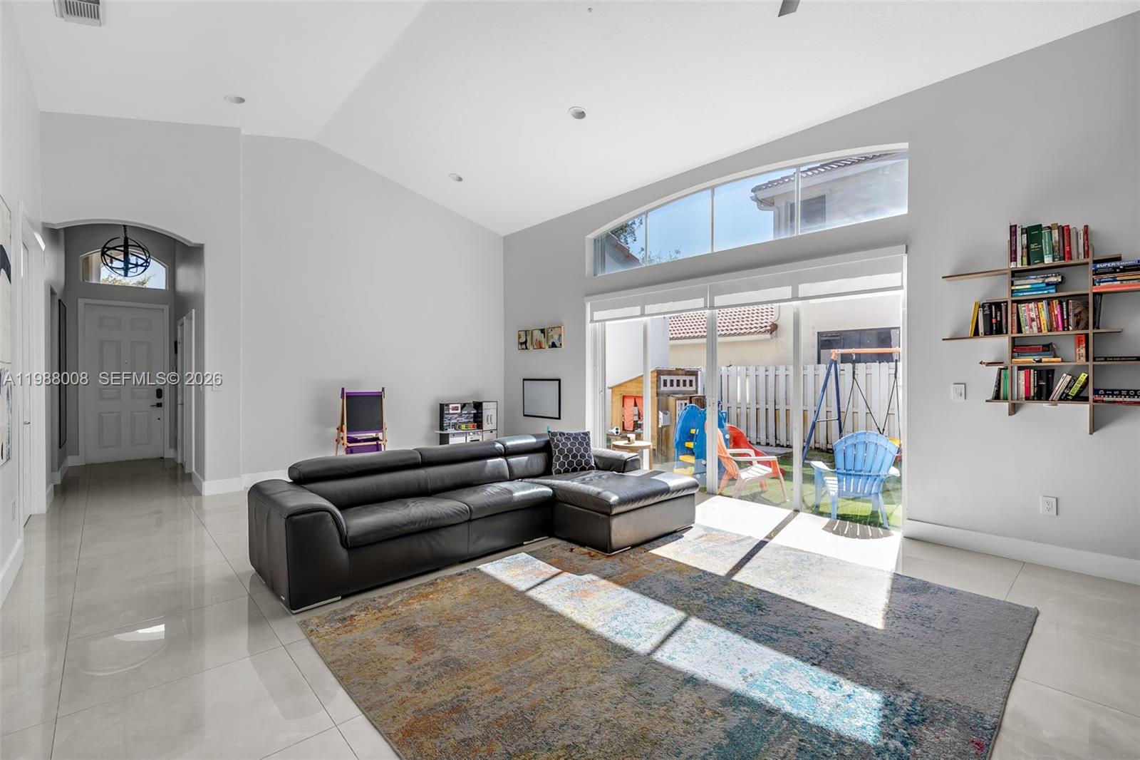 SUNSET LAKES PLAT ONE - Residential