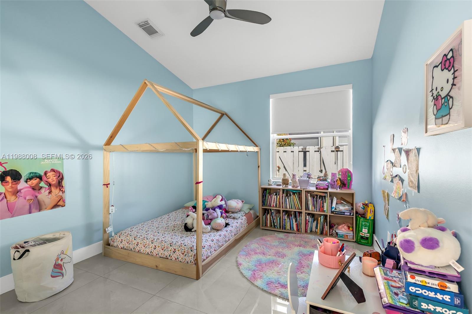 SUNSET LAKES PLAT ONE - Residential