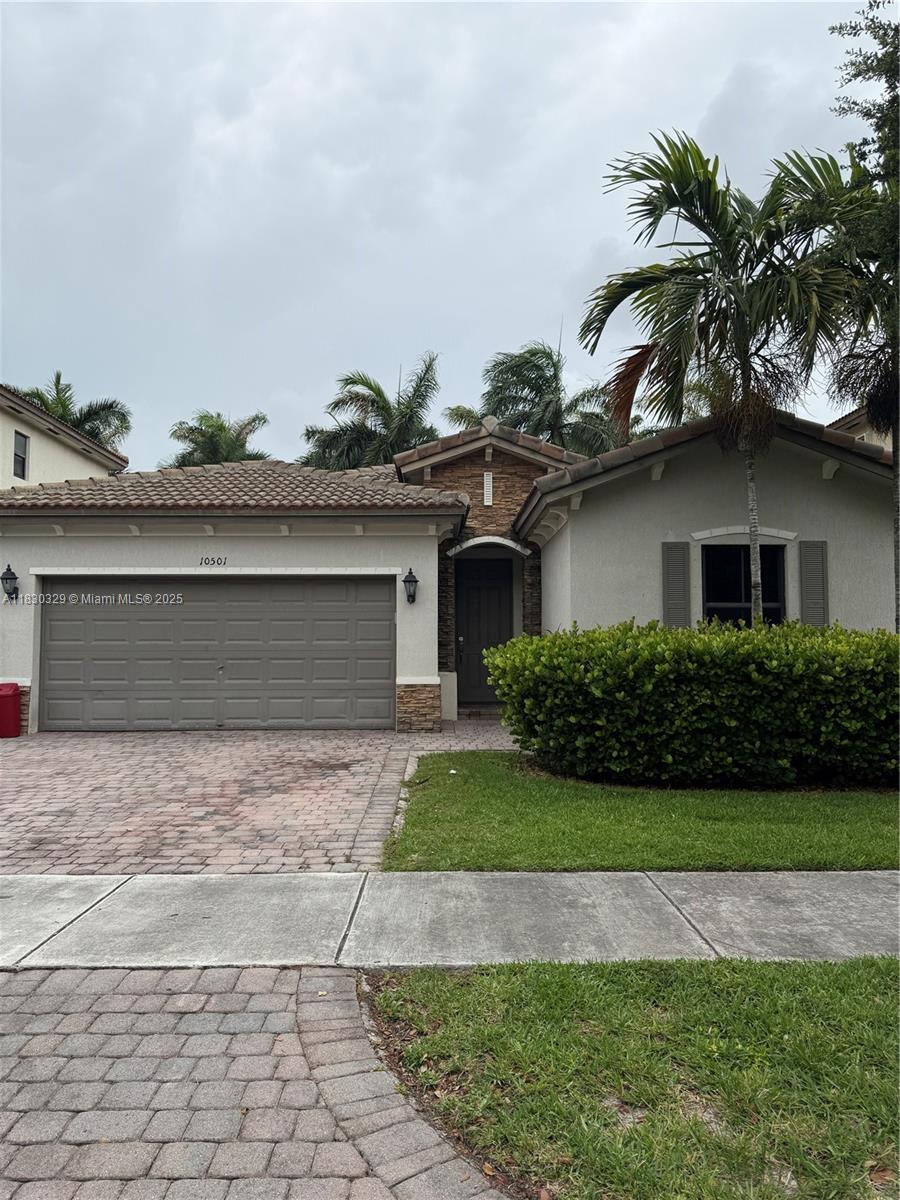 10501 SW 224th Ter