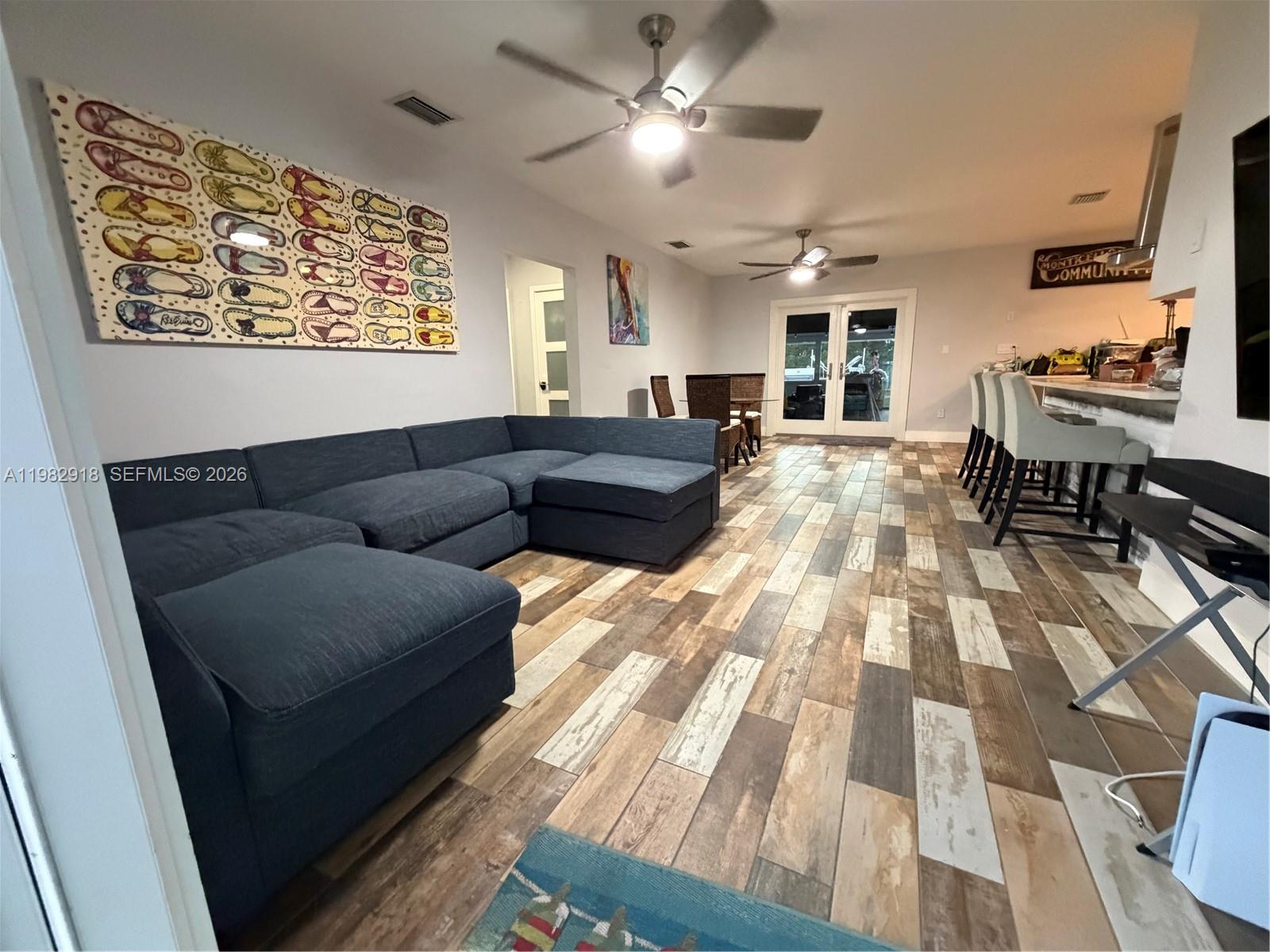 DAVIS ISLES - Residential