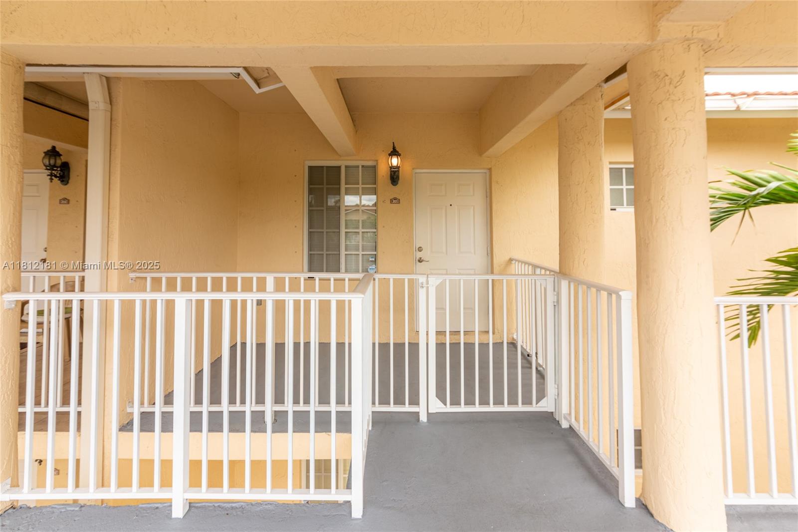 Rental Property at 6990 Nw 179th St 201-2, Hialeah, Miami-Dade County, Florida - Bedrooms: 3 
Bathrooms: 2  - $2,650 MO.
