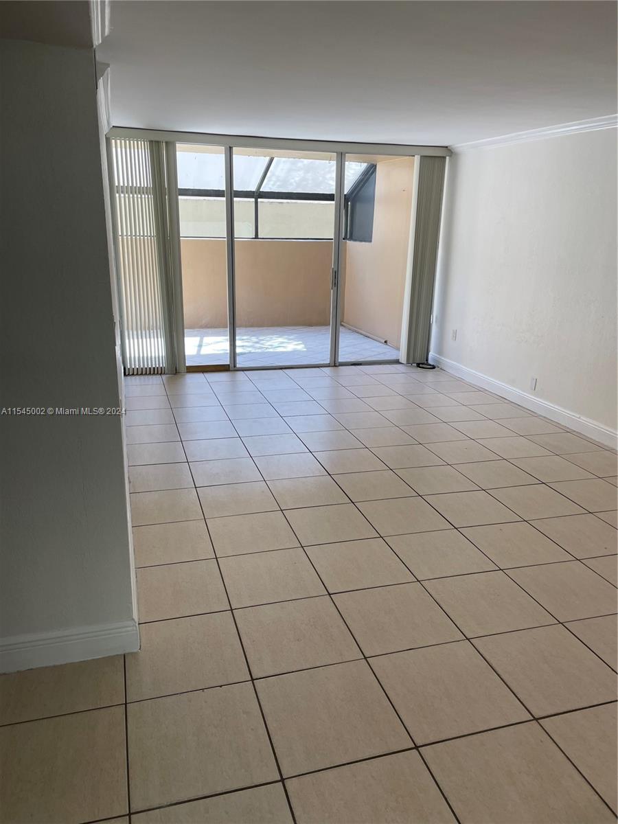 GARDENS OF KENDALL CONDO - Residential Lease