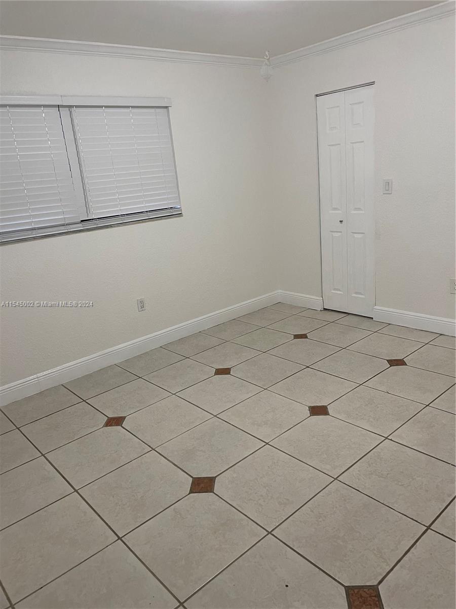 GARDENS OF KENDALL CONDO - Residential Lease