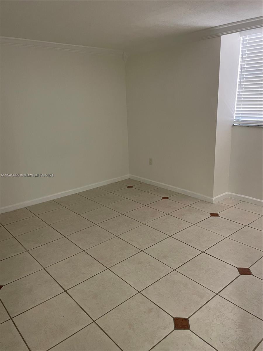 GARDENS OF KENDALL CONDO - Residential Lease