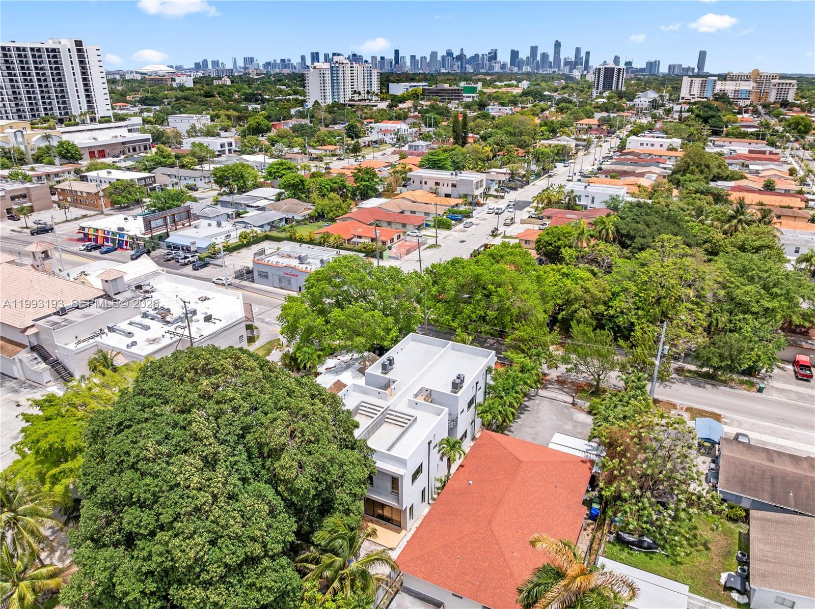 AMD PL OF MIAMI SUB ACRES - Residential