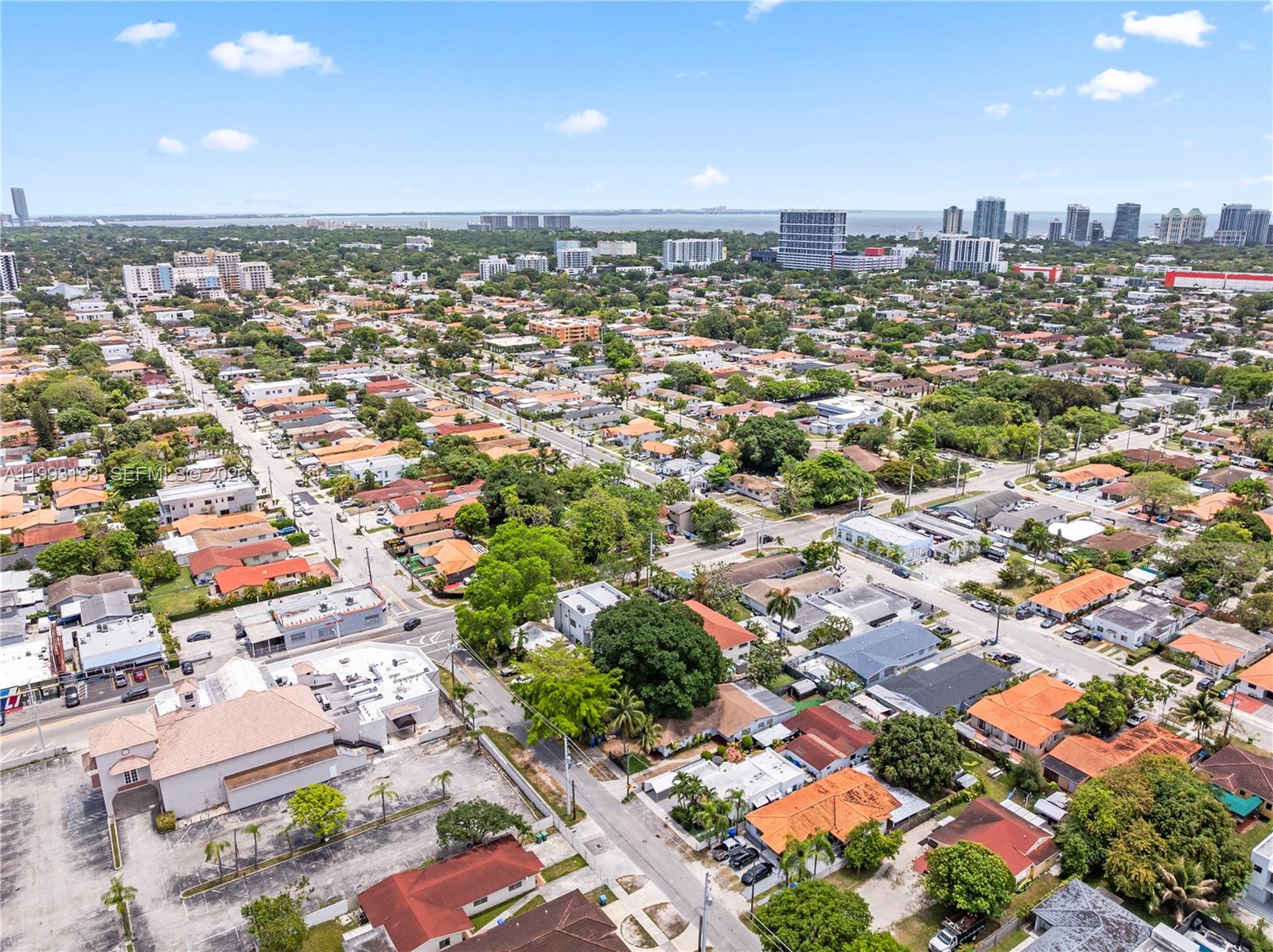 AMD PL OF MIAMI SUB ACRES - Residential