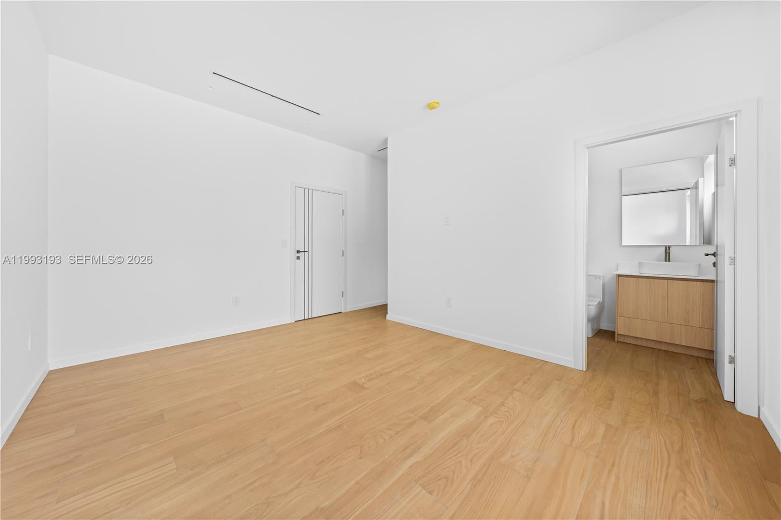 AMD PL OF MIAMI SUB ACRES - Residential