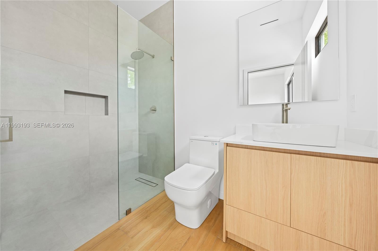 AMD PL OF MIAMI SUB ACRES - Residential