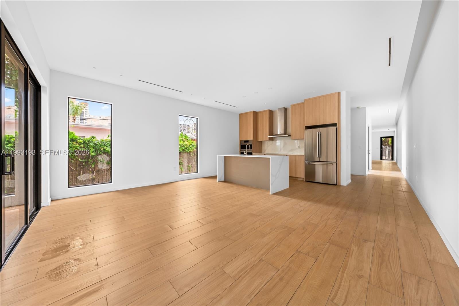 AMD PL OF MIAMI SUB ACRES - Residential