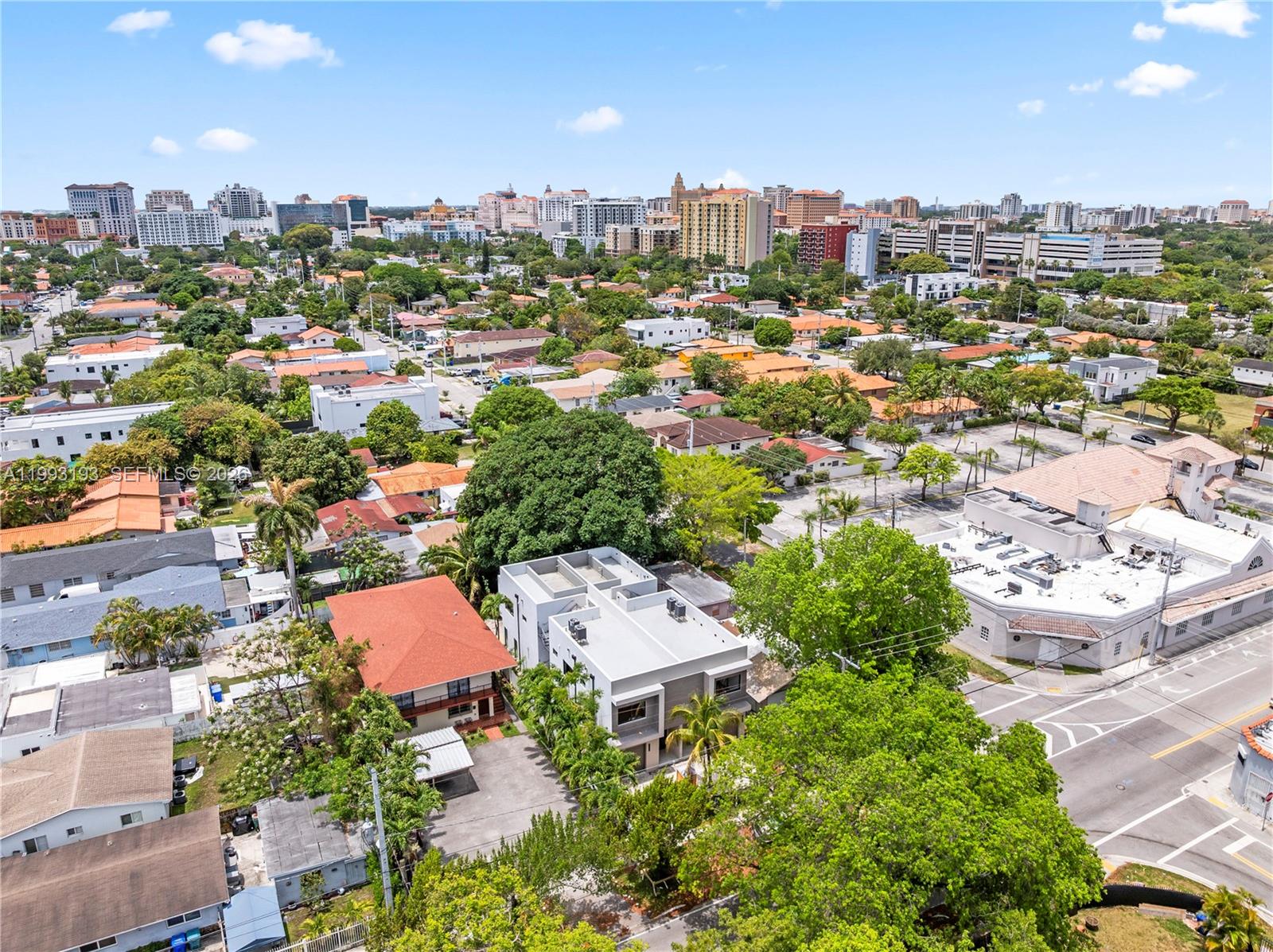 AMD PL OF MIAMI SUB ACRES - Residential