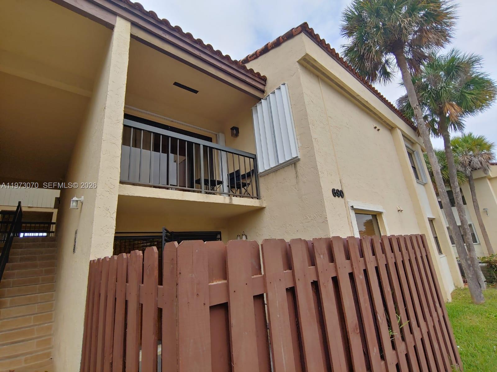 WEST GARDENS VILLAGE COND - Residential