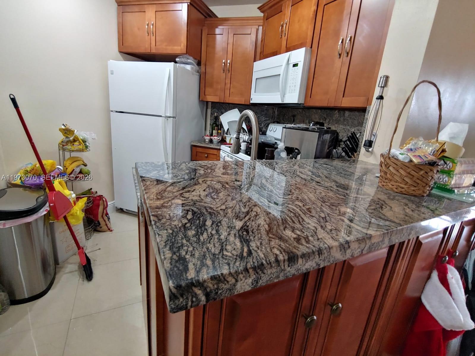 WEST GARDENS VILLAGE COND - Residential