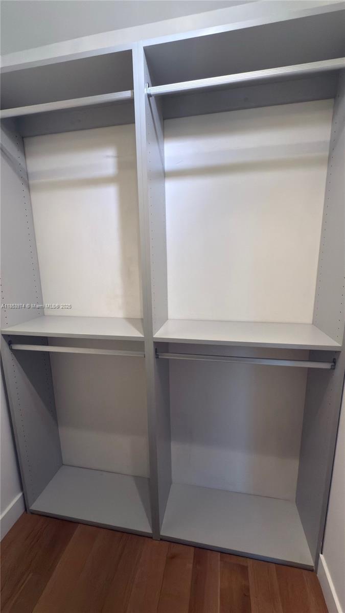 MID GOLF SUB - Residential Lease