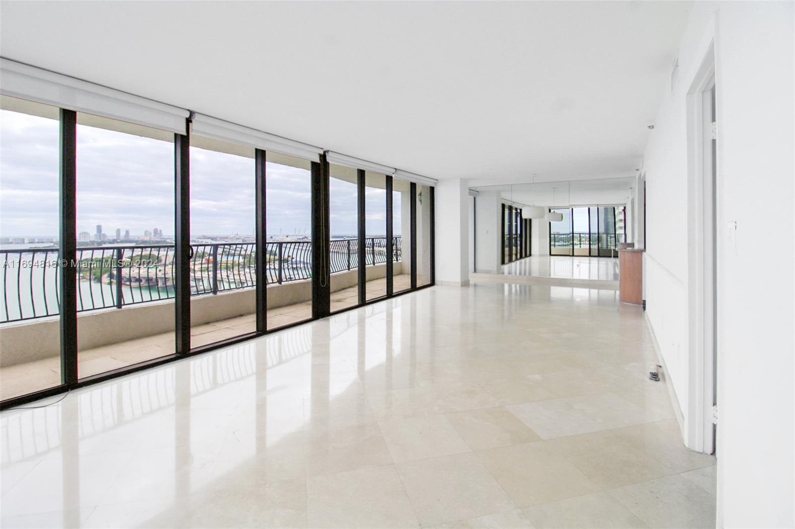 VENETIA CONDO - Residential