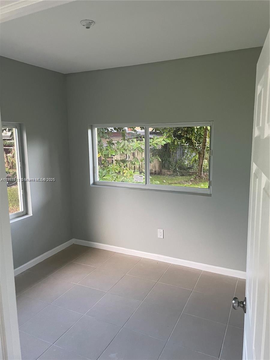 LITTLE RIVER GARDENS - Residential Lease