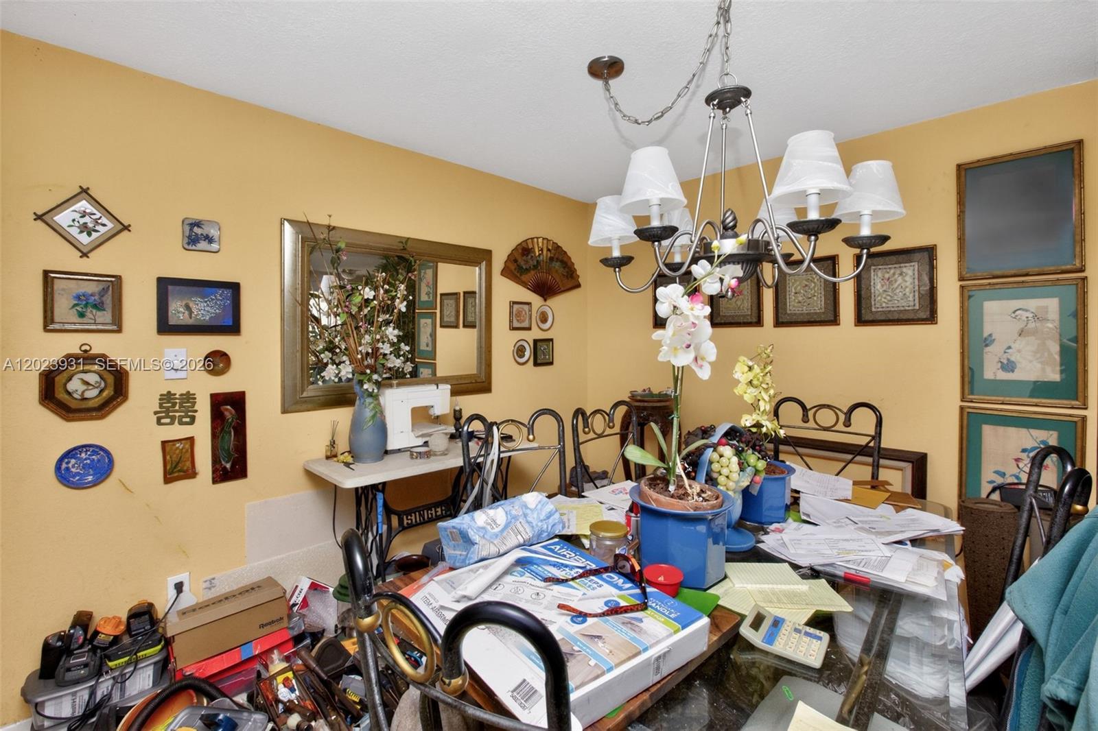 EMBASSY HILLS - Residential