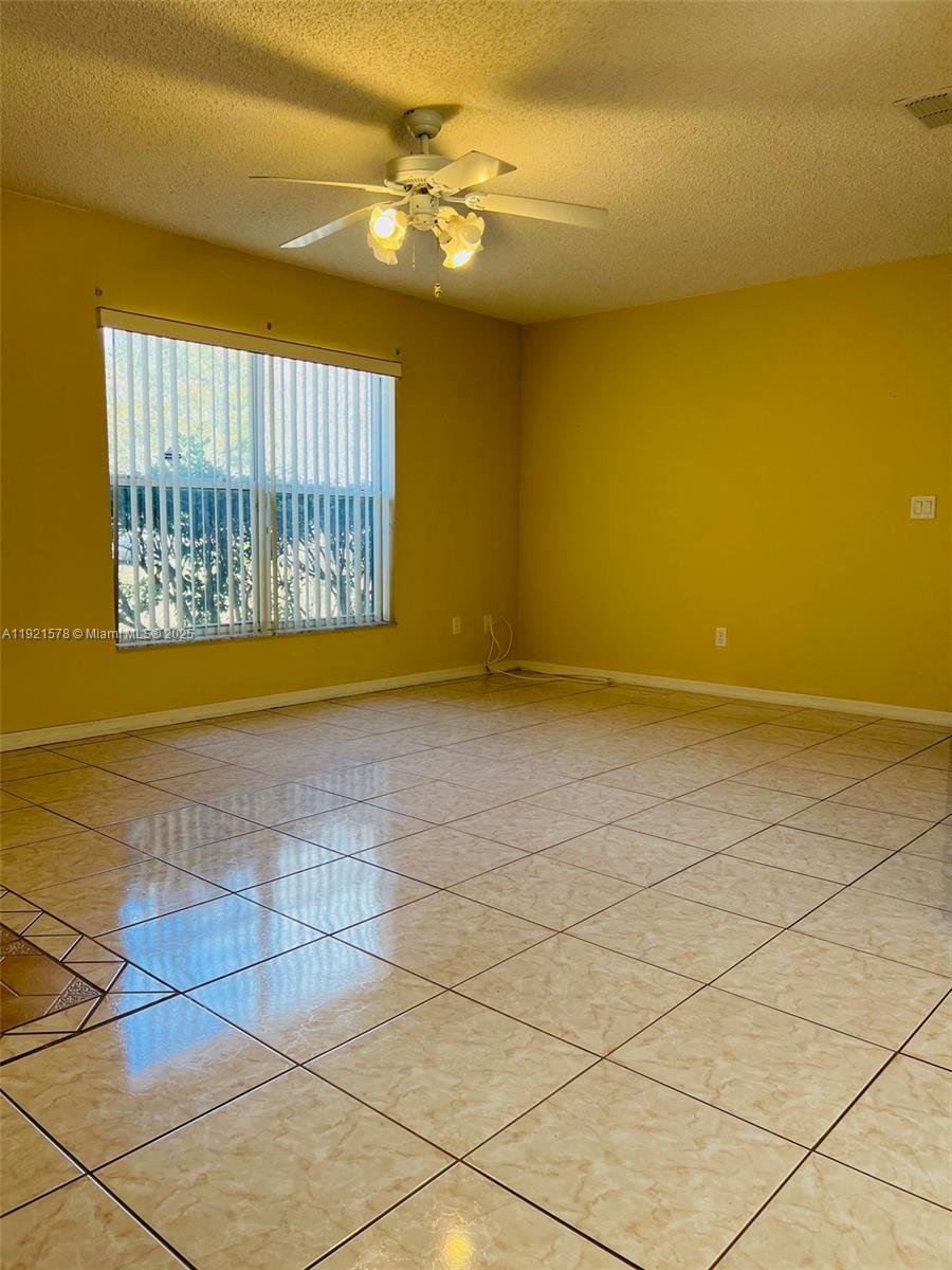 RAINBOW LAKES ESTATES - Residential