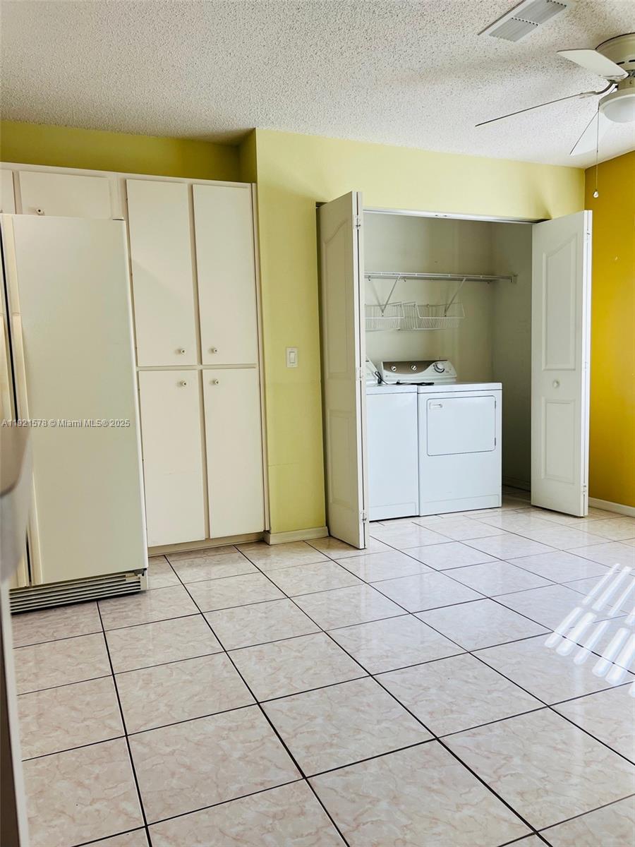 RAINBOW LAKES ESTATES - Residential