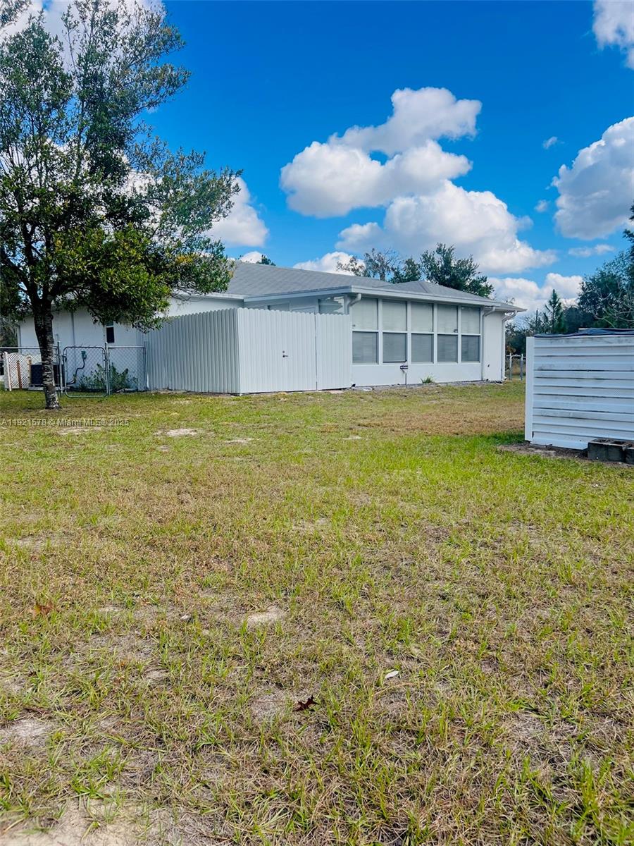 RAINBOW LAKES ESTATES - Residential