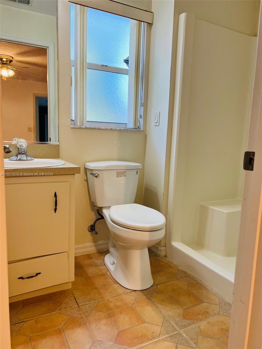 RAINBOW LAKES ESTATES - Residential