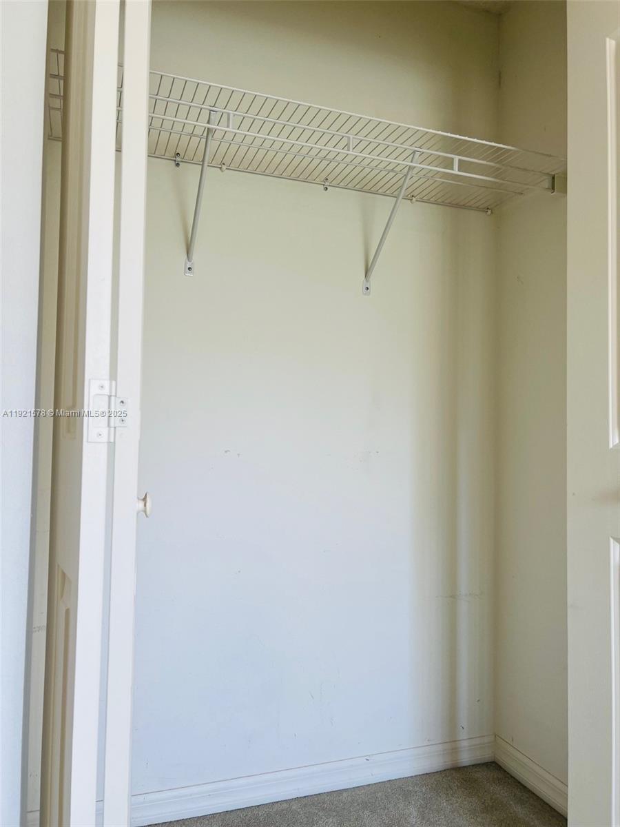 RAINBOW LAKES ESTATES - Residential