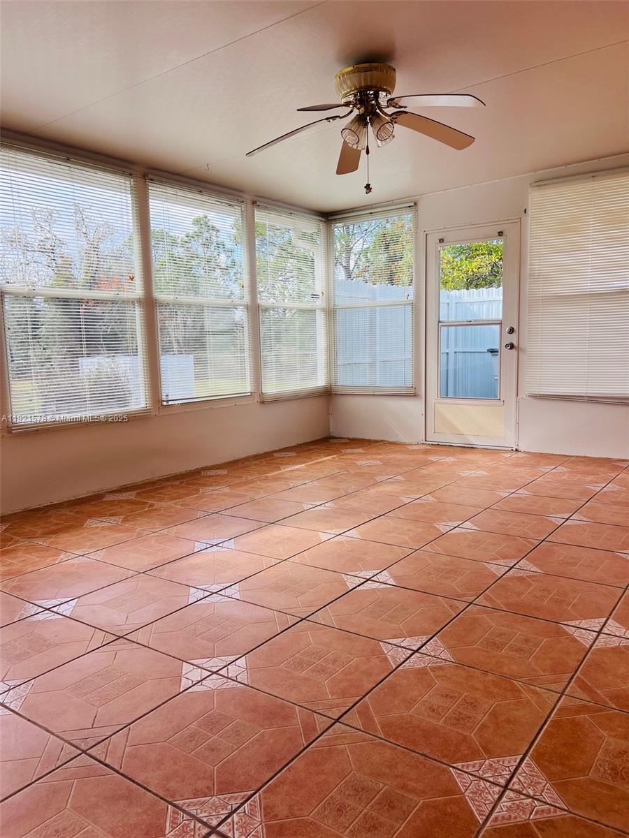 RAINBOW LAKES ESTATES - Residential