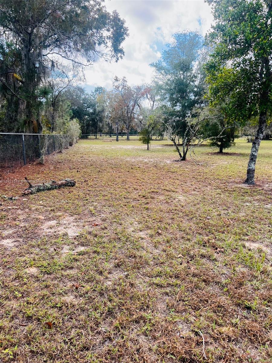 RAINBOW LAKES ESTATES - Residential