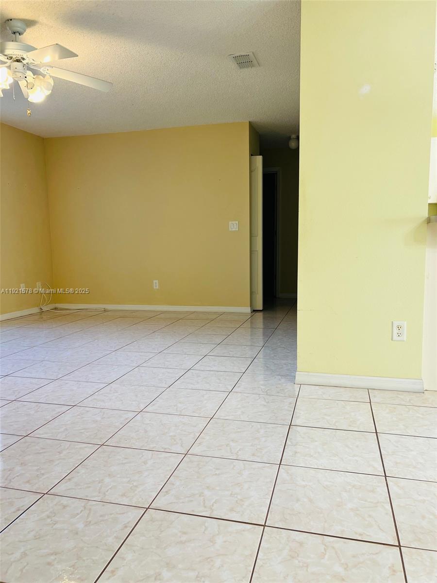 RAINBOW LAKES ESTATES - Residential