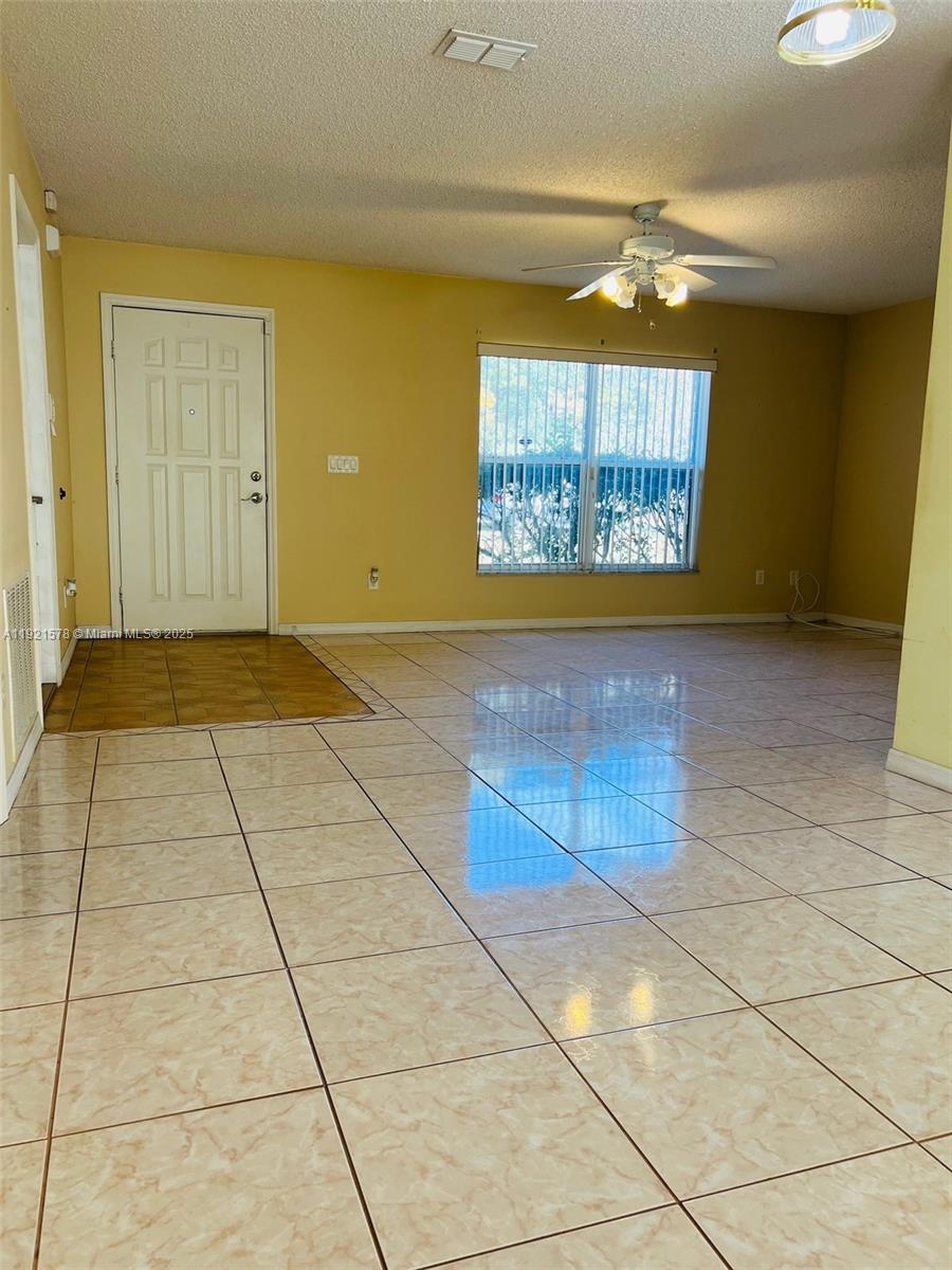 RAINBOW LAKES ESTATES - Residential