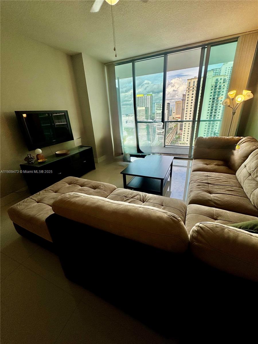 AXIS ON BRICKELL CONDO - Residential