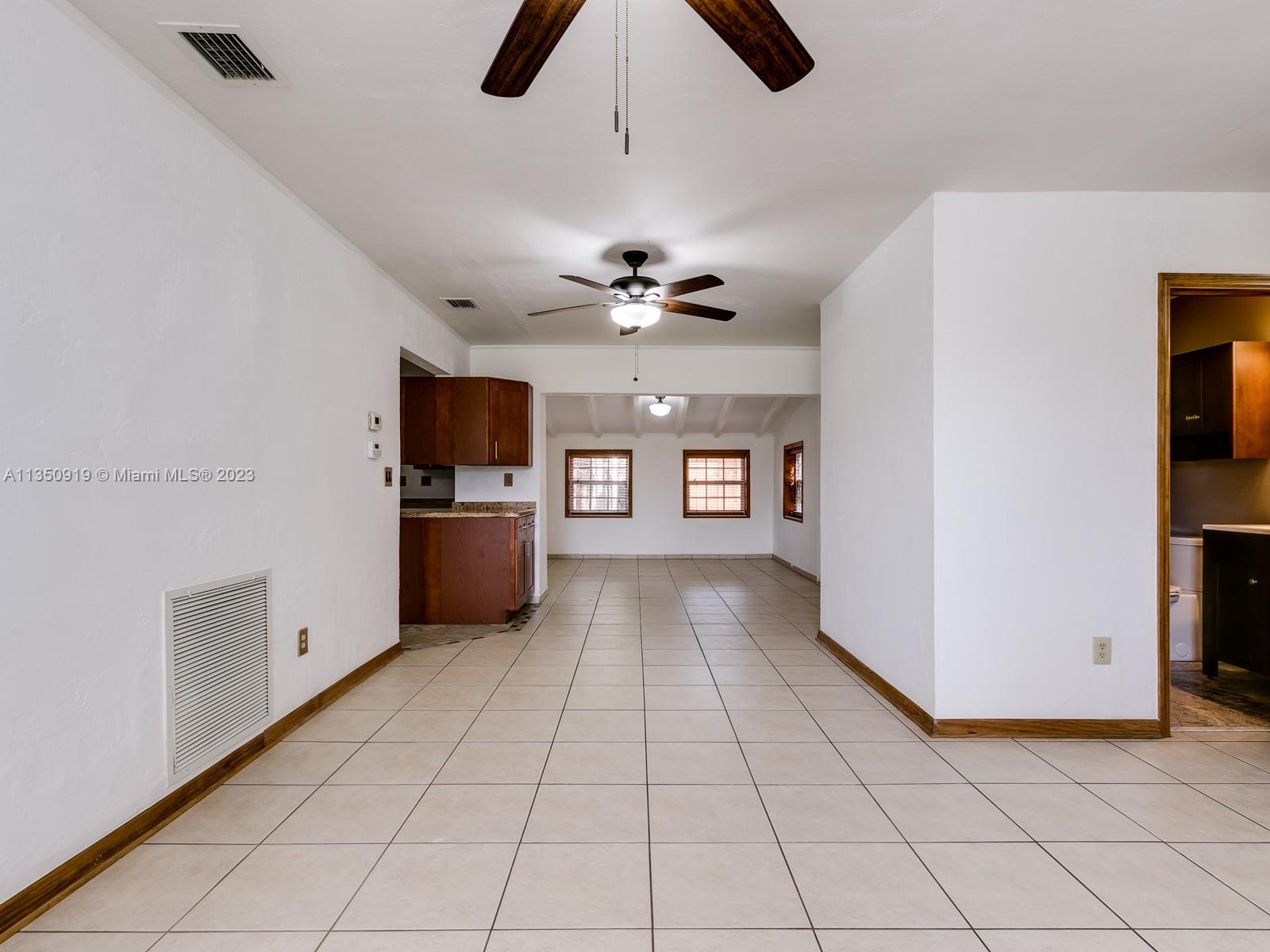 HERITAGE HOMES - Residential