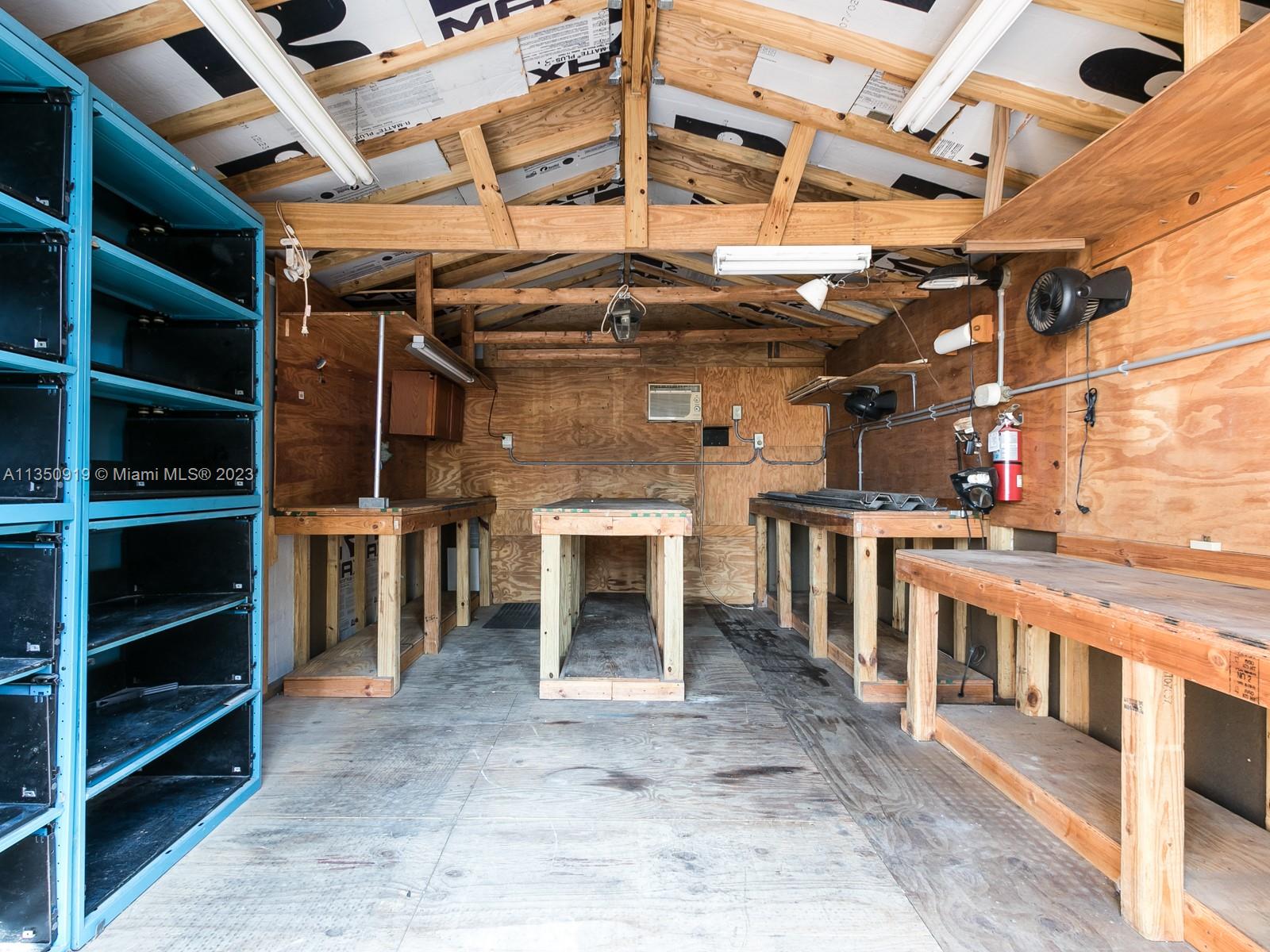 HERITAGE HOMES - Residential