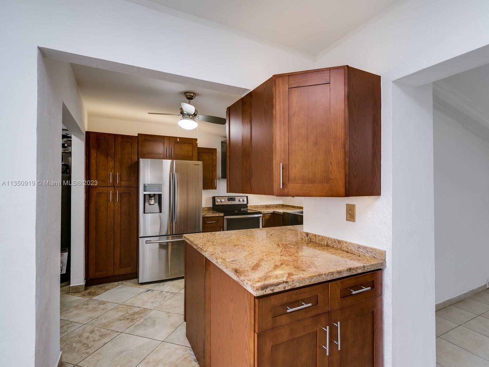 HERITAGE HOMES - Residential