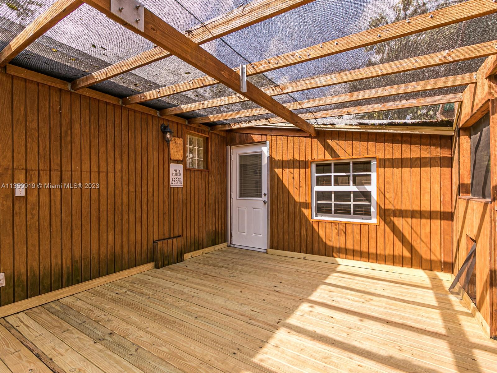 HERITAGE HOMES - Residential