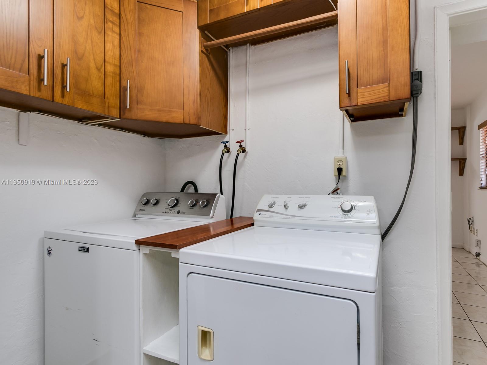 HERITAGE HOMES - Residential