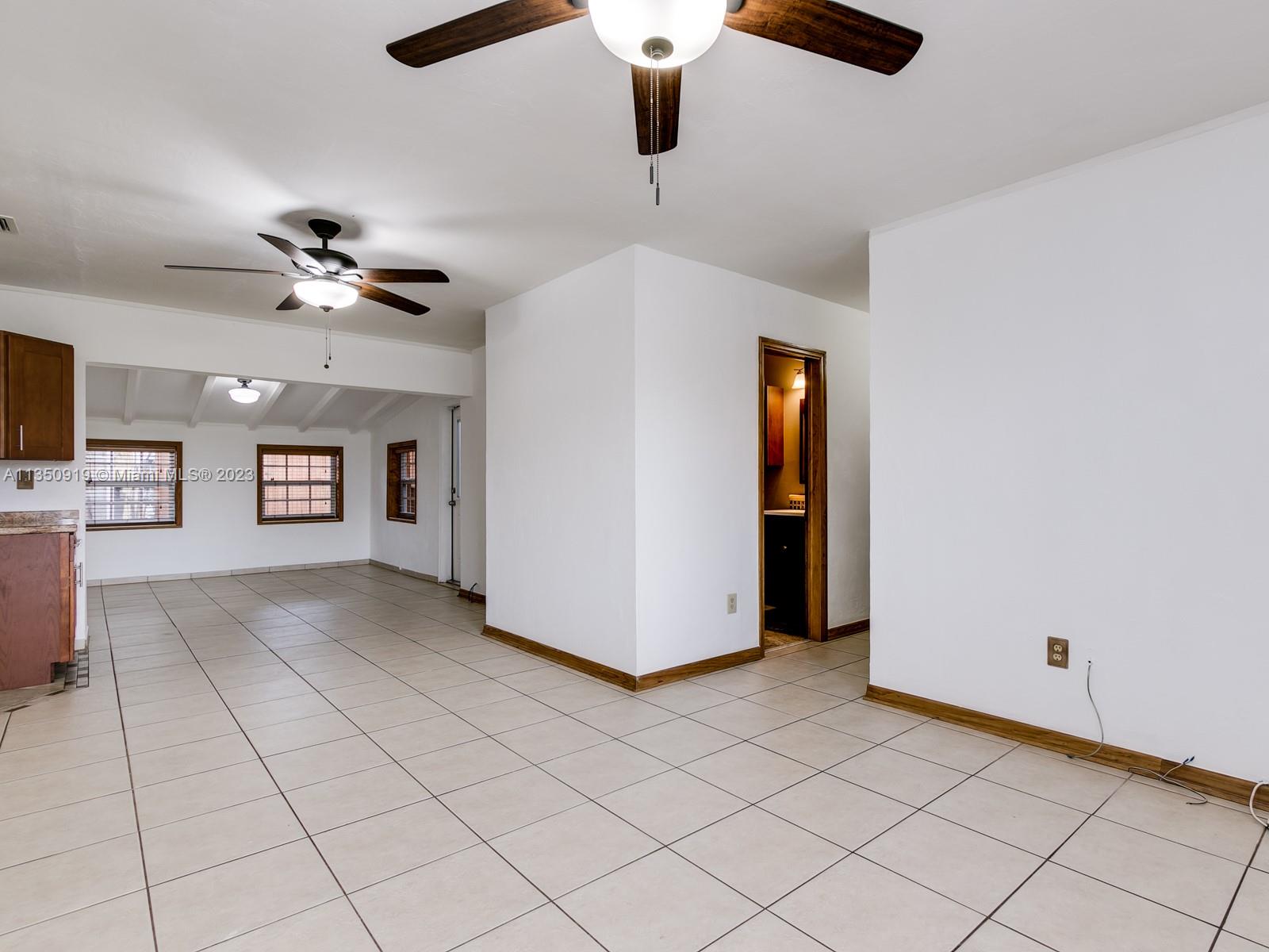 HERITAGE HOMES - Residential