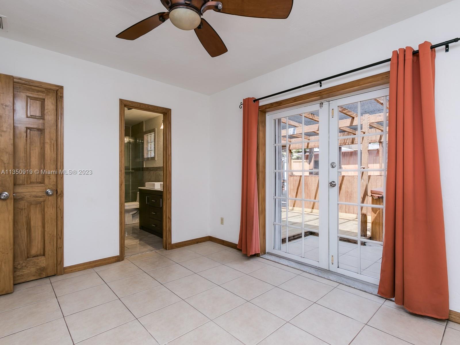 HERITAGE HOMES - Residential