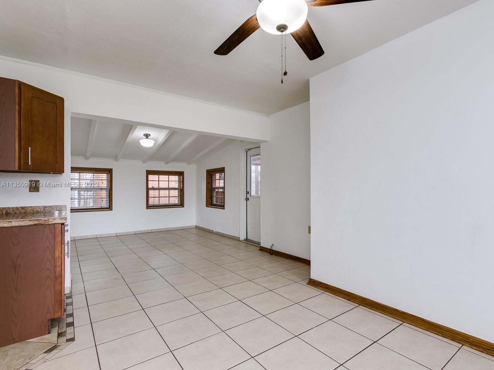 HERITAGE HOMES - Residential