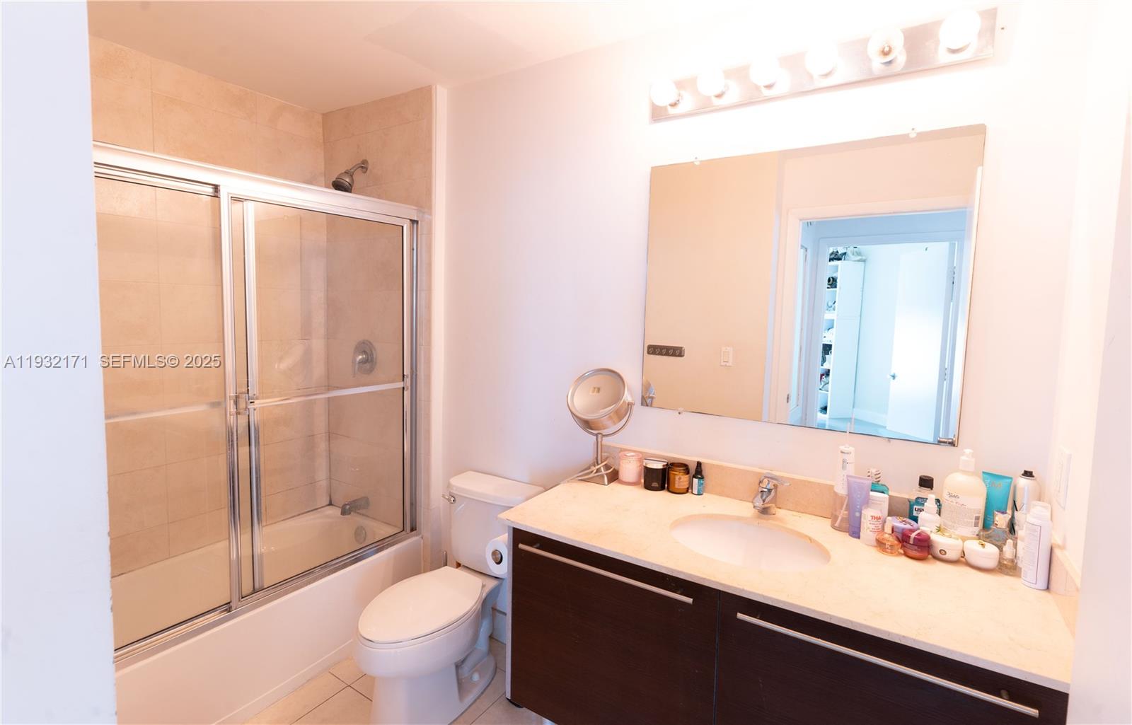 QUANTUM ON THE BAY CONDO - Residential